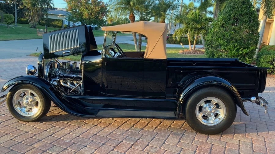 1928 Ford Model A Pickup & Model AA - Image 18 of 31