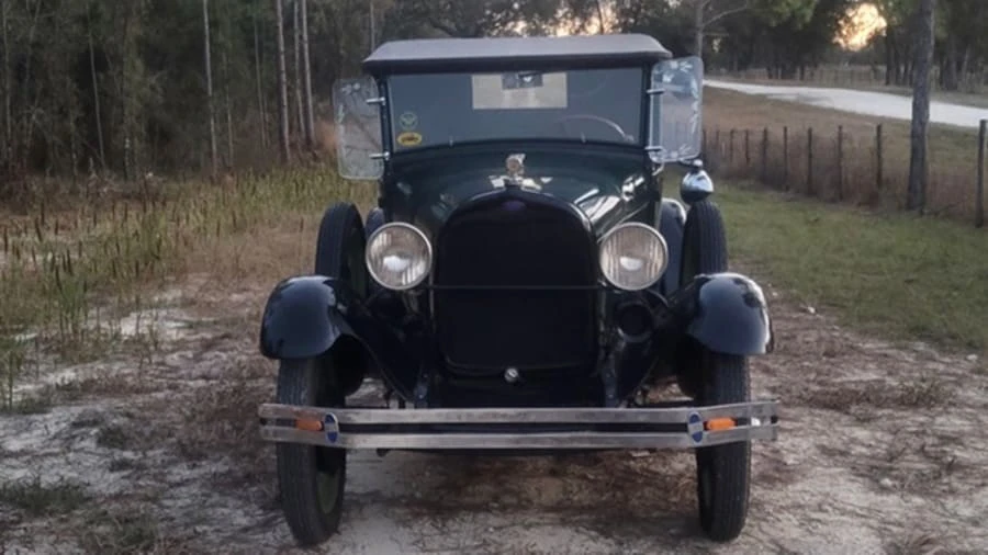 1928 Ford Model A Pickup & Model AA - Image 12 of 16