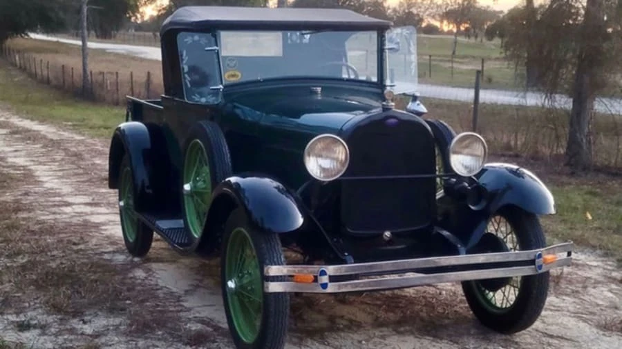 1928 Ford Model A Pickup & Model AA - Image 14 of 16