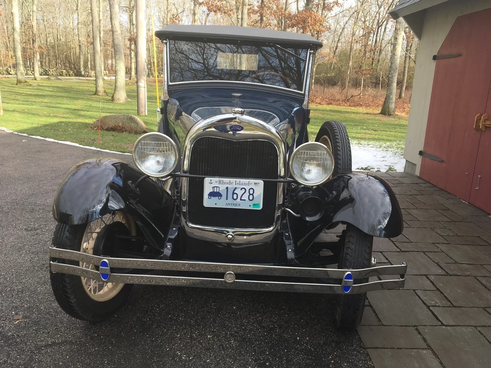 1928 Ford Model A Pickup & Model AA - Image 7 of 31