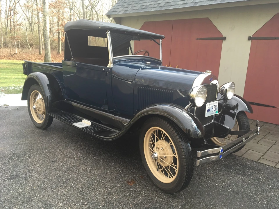 1928 Ford Model A Pickup & Model AA - Image 6 of 31