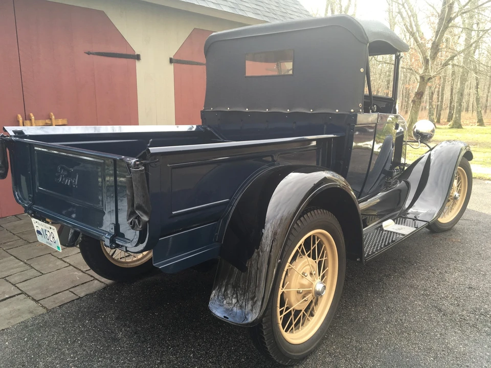 1928 Ford Model A Pickup & Model AA - Image 5 of 31