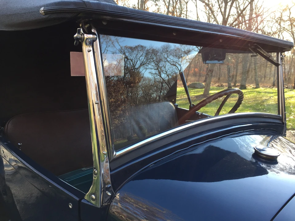 1928 Ford Model A Pickup & Model AA - Image 10 of 31