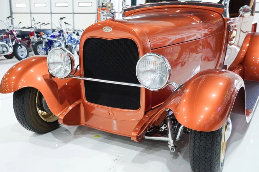 1928 Ford Model A Pickup & Model AA - Image 16 of 31