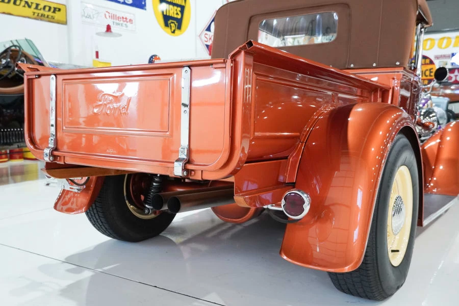 1928 Ford Model A Pickup & Model AA - Image 9 of 31