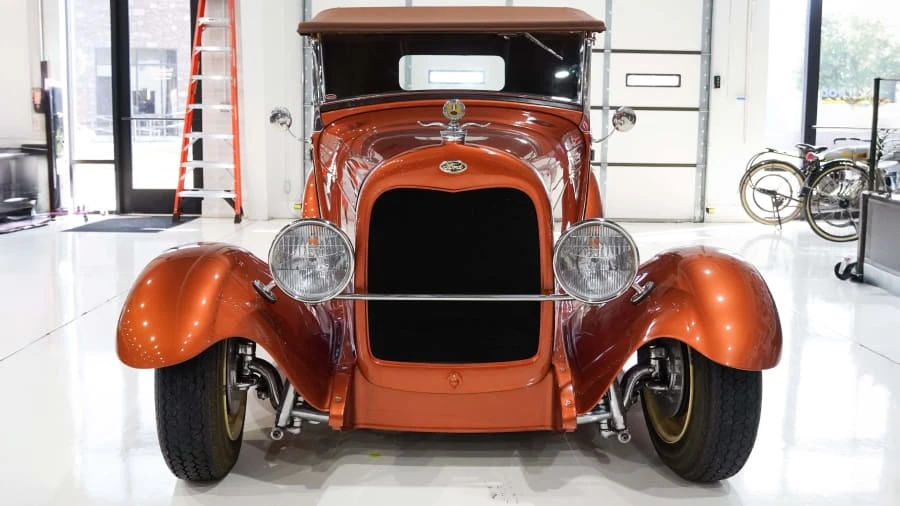 1928 Ford Model A Pickup & Model AA - Image 4 of 31
