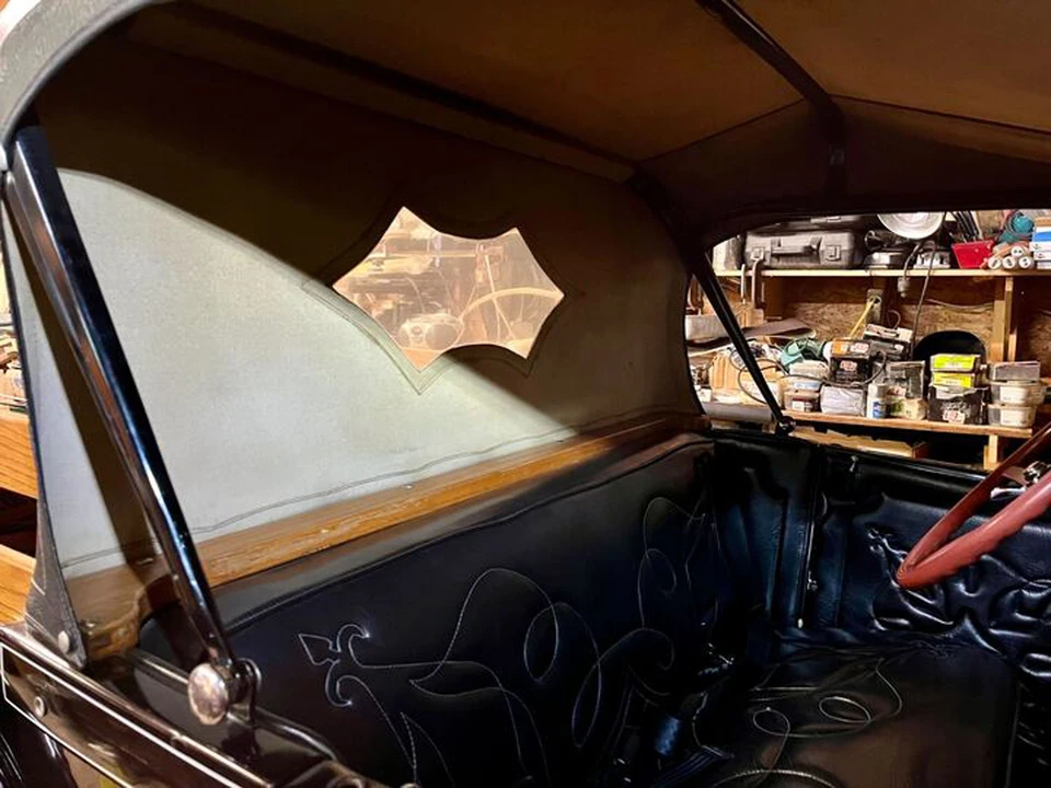 1928 Ford Model A Pickup & Model AA - Image 16 of 31