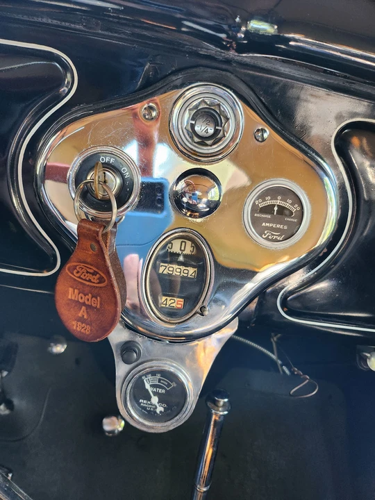1928 Ford Model A Pickup & Model AA - Image 24 of 31