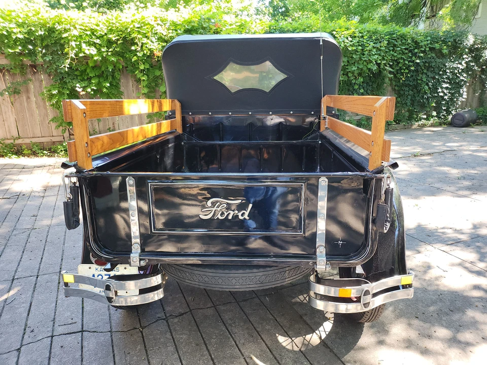1928 Ford Model A Pickup & Model AA - Image 6 of 31