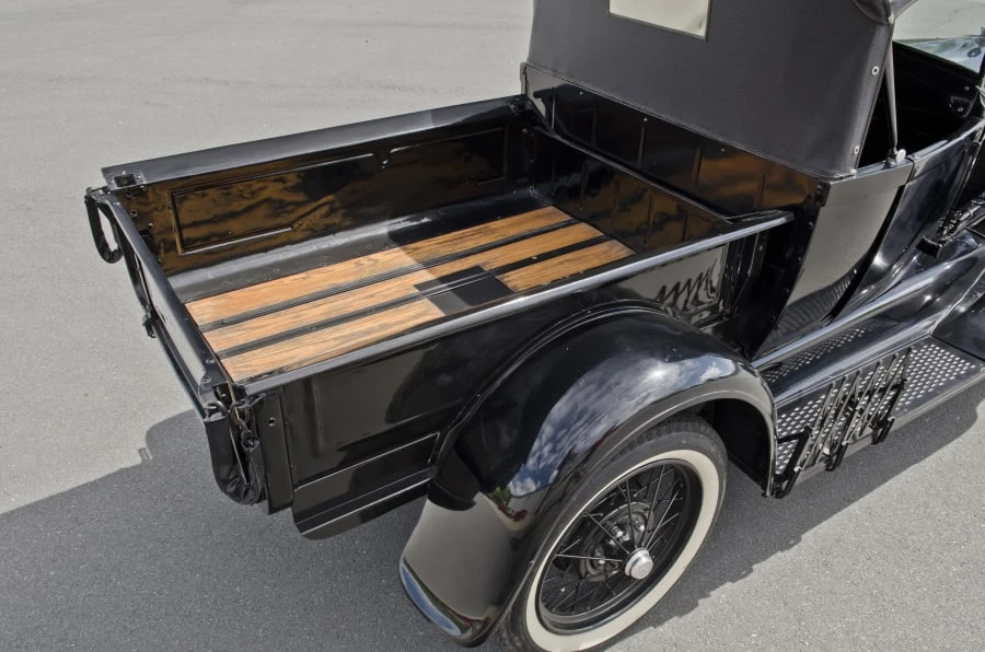 1928 Ford Model A Pickup & Model AA - Image 9 of 10