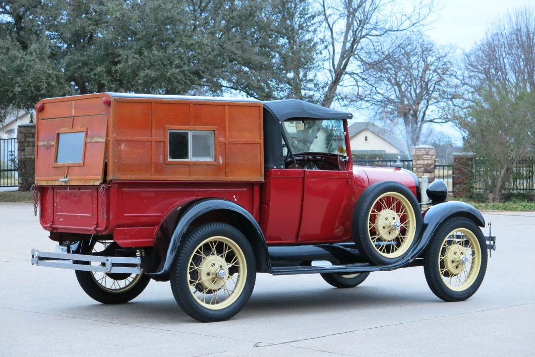 1928 Ford Model A Pickup & Model AA - Image 2 of 31