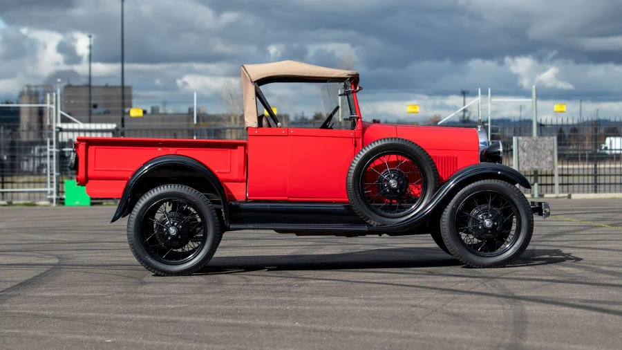 1928 Ford Model A Pickup & Model AA - Image 8 of 31