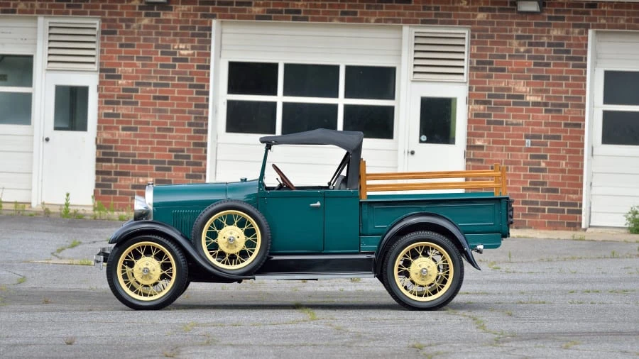 1928 Ford Model A Pickup & Model AA - Image 3 of 15