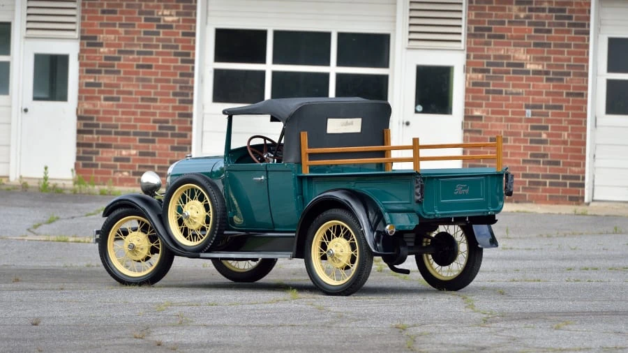 1928 Ford Model A Pickup & Model AA - Image 4 of 15