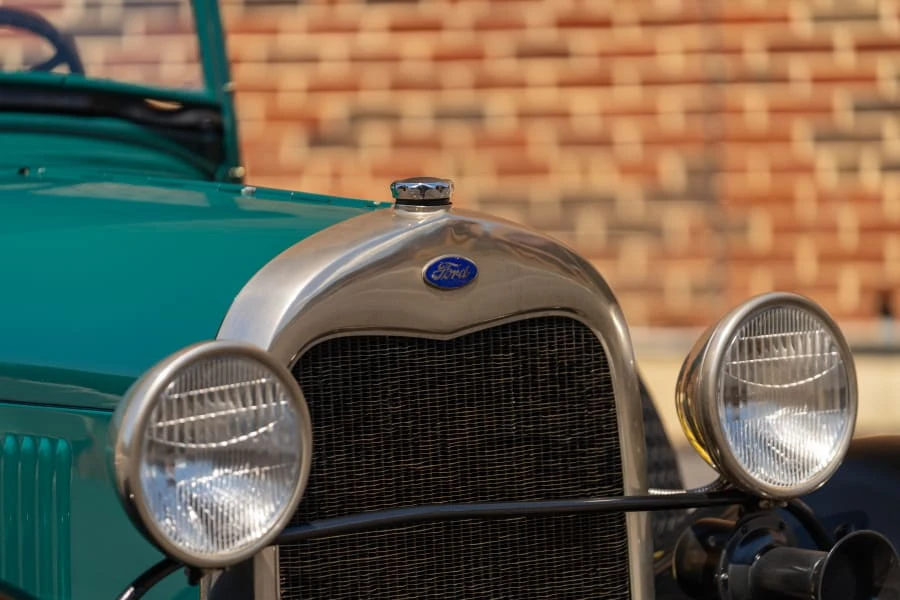 1928 Ford Model A Pickup & Model AA - Image 10 of 16