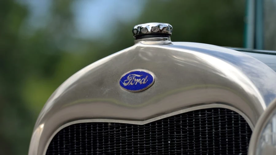 1928 Ford Model A Pickup & Model AA - Image 10 of 15