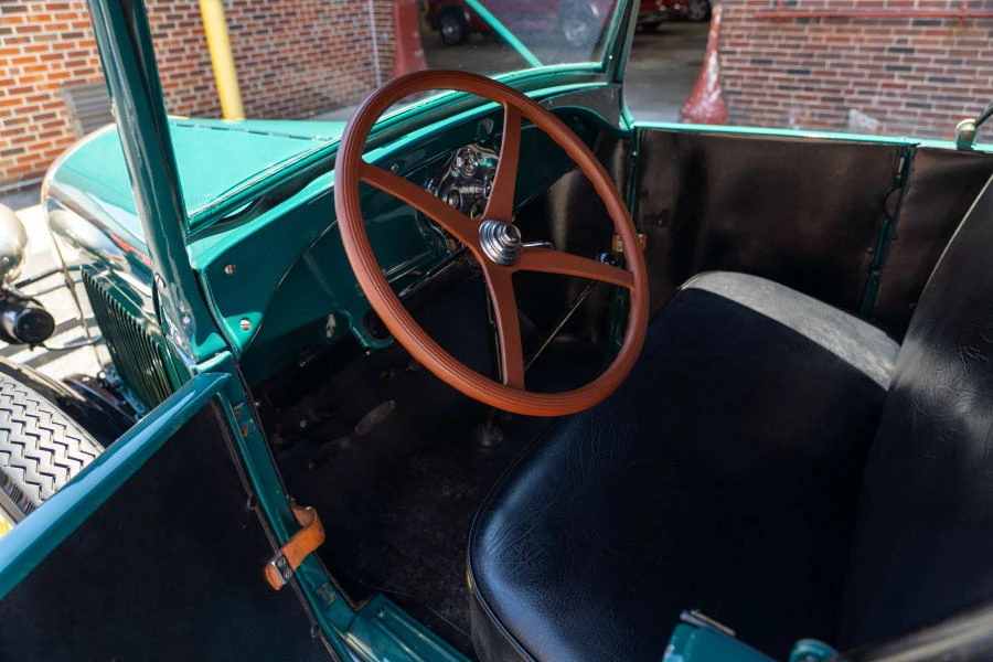 1928 Ford Model A Pickup & Model AA - Image 12 of 16