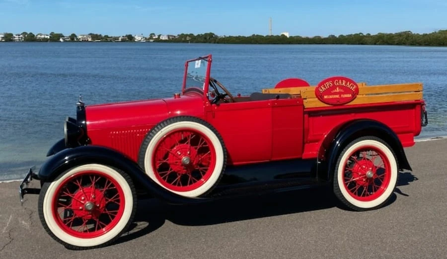 1928 Ford Model A Pickup & Model AA - Image 2 of 9