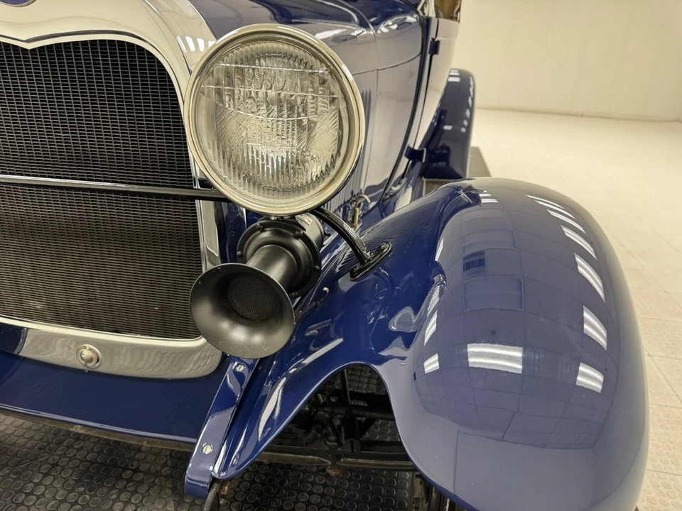 1928 Ford Model A Pickup & Model AA - Image 14 of 21