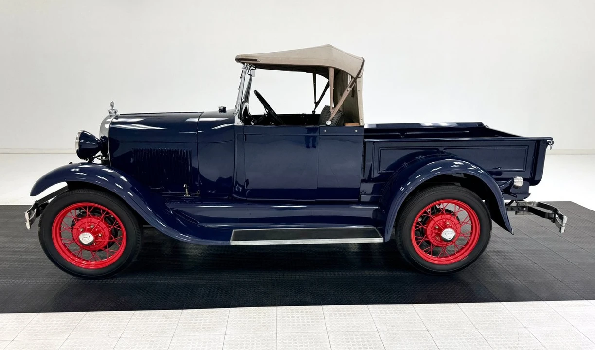 1928 Ford Model A Pickup & Model AA - Image 3 of 21