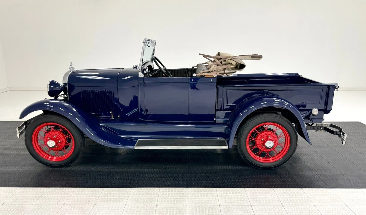1928 Ford Model A Pickup & Model AA - Image 4 of 21