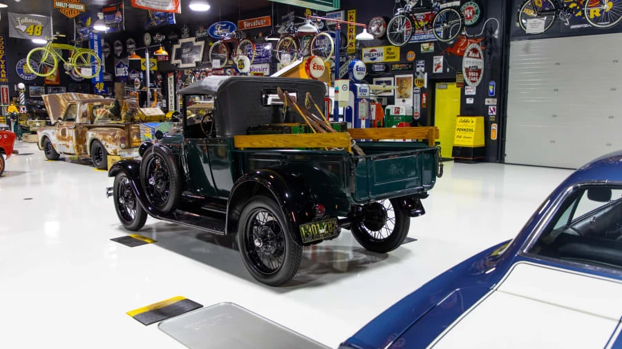 1928 Ford Model A Pickup & Model AA - Image 3 of 16