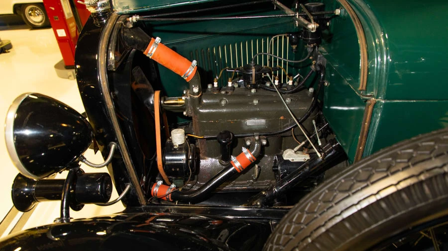 1928 Ford Model A Pickup & Model AA - Image 6 of 16