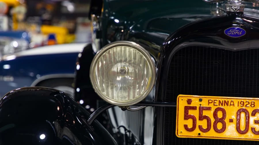 1928 Ford Model A Pickup & Model AA - Image 13 of 16