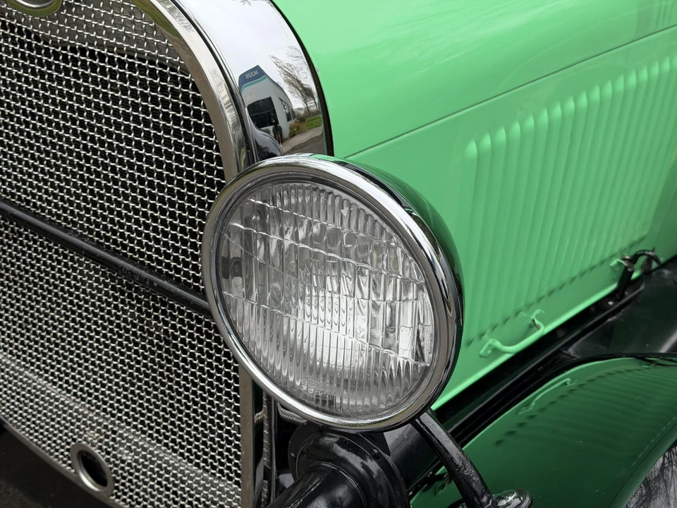 1928 Ford Model A Pickup & Model AA - Image 21 of 31