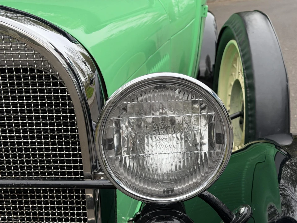 1928 Ford Model A Pickup & Model AA - Image 22 of 31