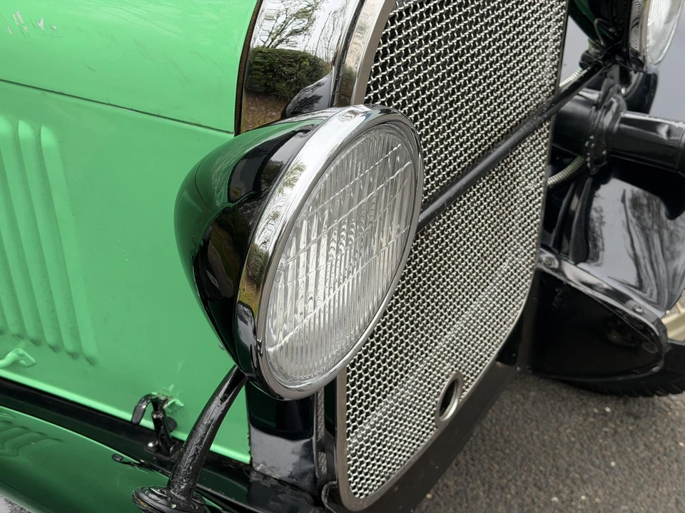 1928 Ford Model A Pickup & Model AA - Image 25 of 31