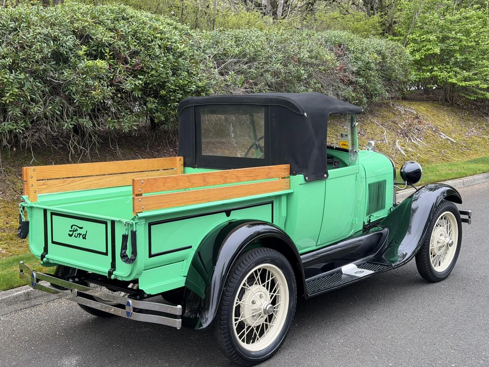 1928 Ford Model A Pickup & Model AA - Image 8 of 31