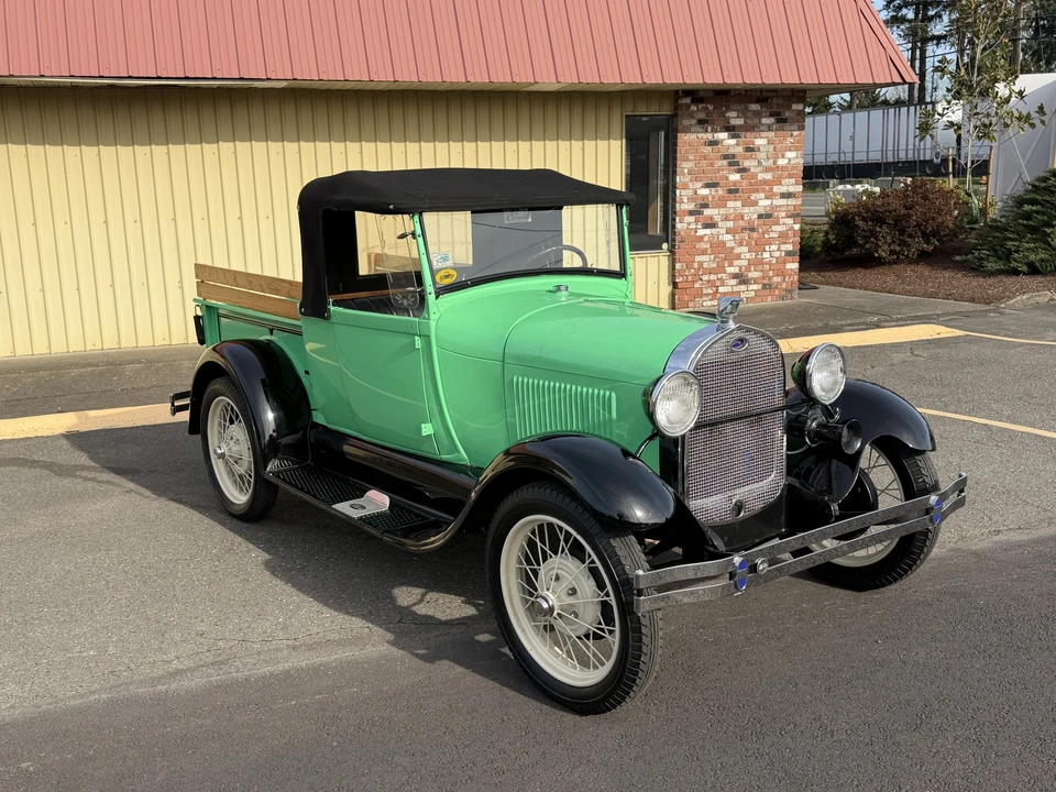 1928 Ford Model A Pickup & Model AA - Image 5 of 31