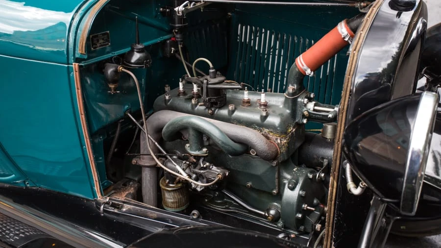 1928 Ford Model A Pickup & Model AA - Image 7 of 12