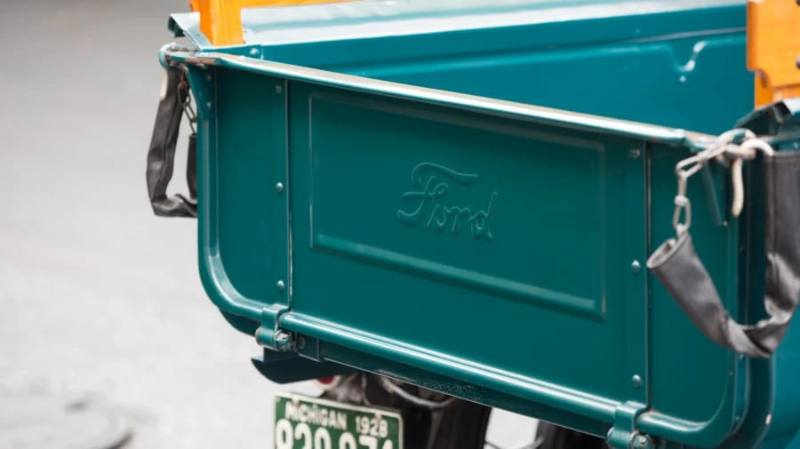1928 Ford Model A Pickup & Model AA - Image 11 of 12