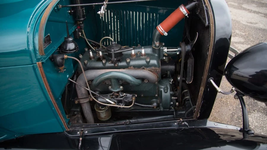 1928 Ford Model A Pickup & Model AA - Image 7 of 12