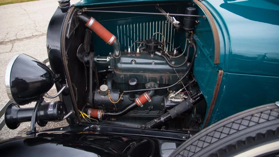 1928 Ford Model A Pickup & Model AA - Image 6 of 12