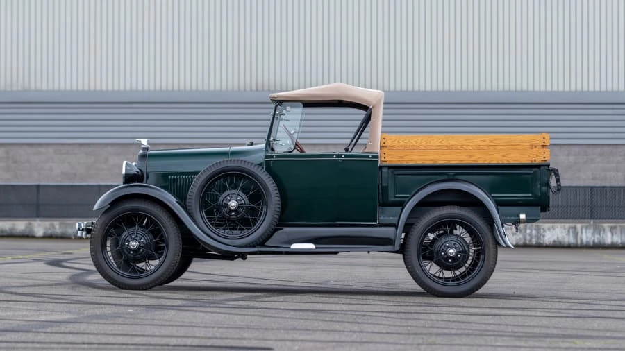 1928 Ford Model A Pickup & Model AA - Image 2 of 31