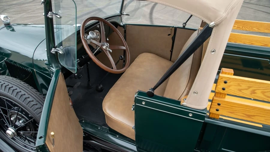 1928 Ford Model A Pickup & Model AA - Image 4 of 31