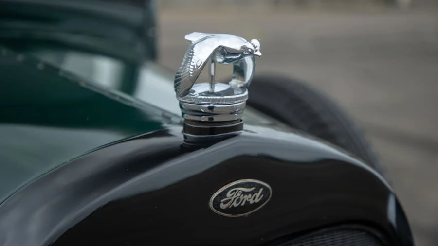 1928 Ford Model A Pickup & Model AA - Image 11 of 31