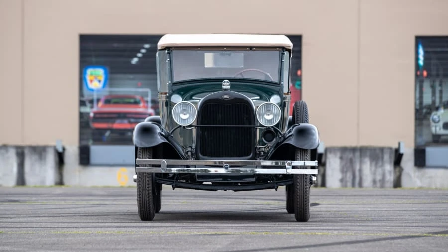1928 Ford Model A Pickup & Model AA - Image 14 of 31