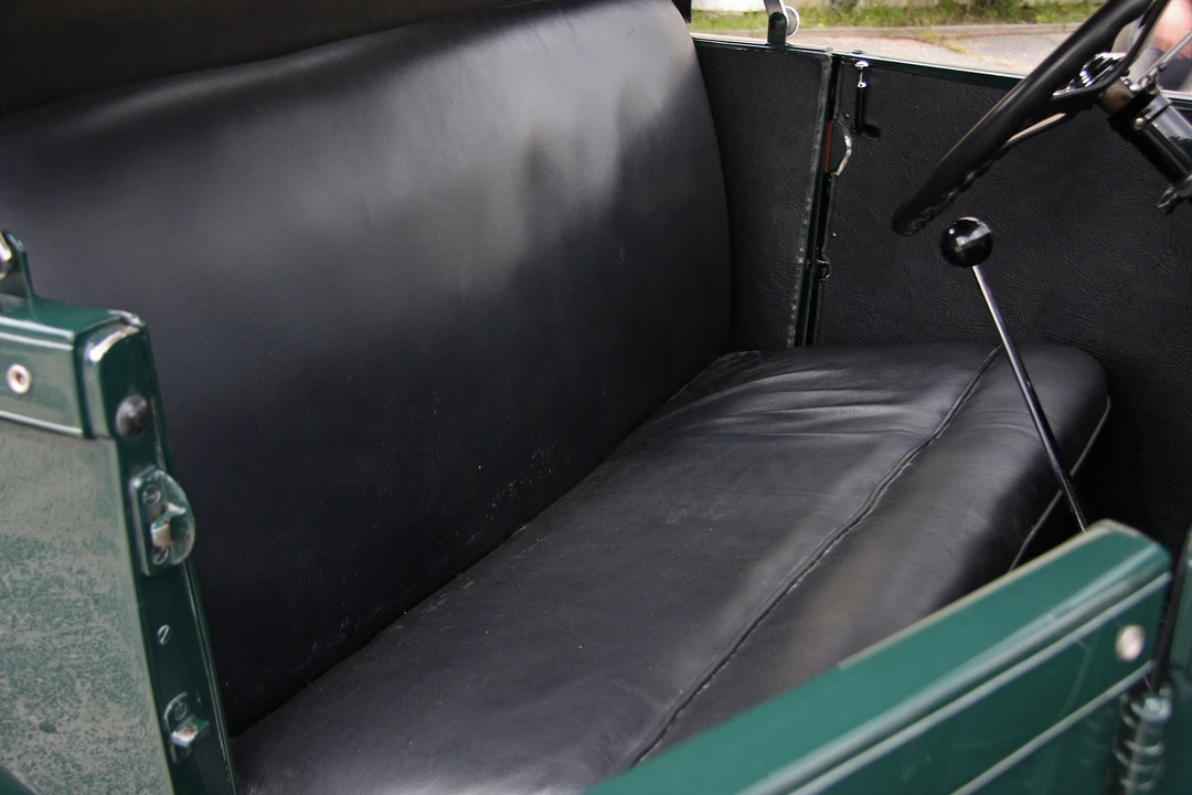 1928 Ford Model A Pickup & Model AA - Image 2 of 5