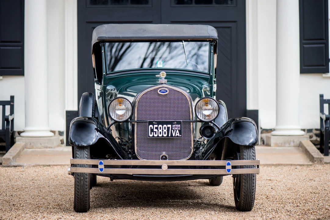 1928 Ford Model A Pickup & Model AA - Image 19 of 31