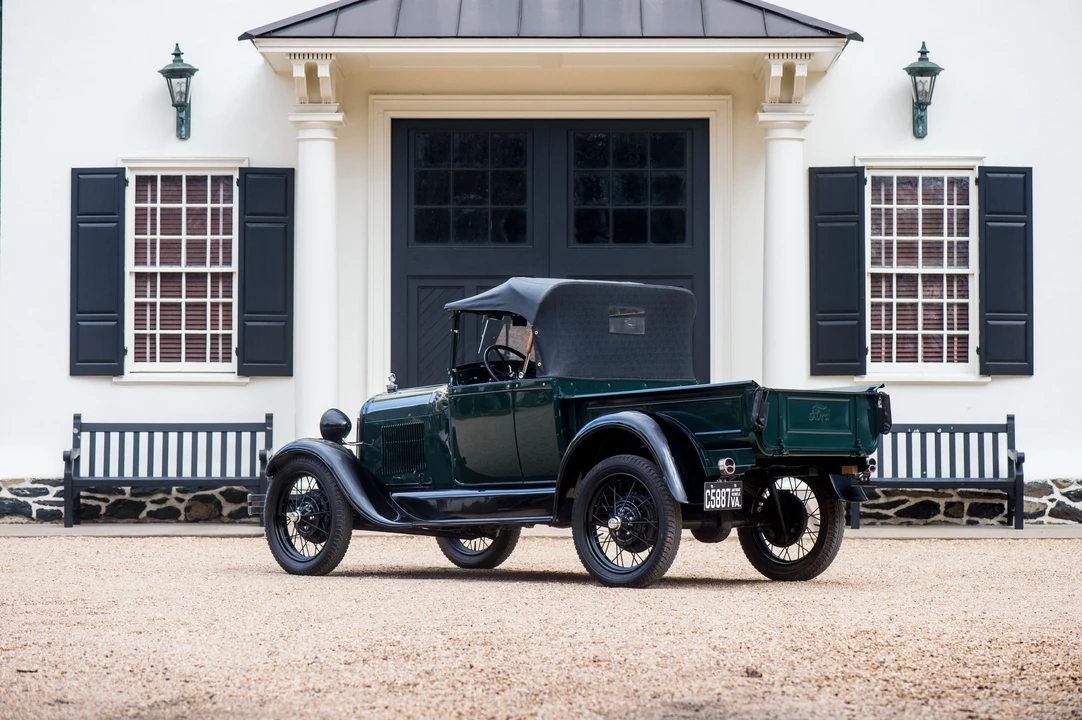 1928 Ford Model A Pickup & Model AA - Image 15 of 31