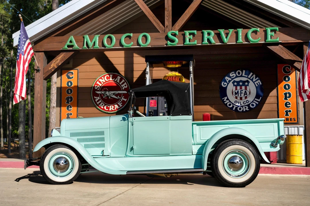 1928 Ford Model A Pickup & Model AA - Image 10 of 31