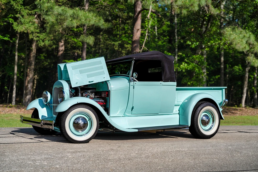 1928 Ford Model A Pickup & Model AA - Image 2 of 31