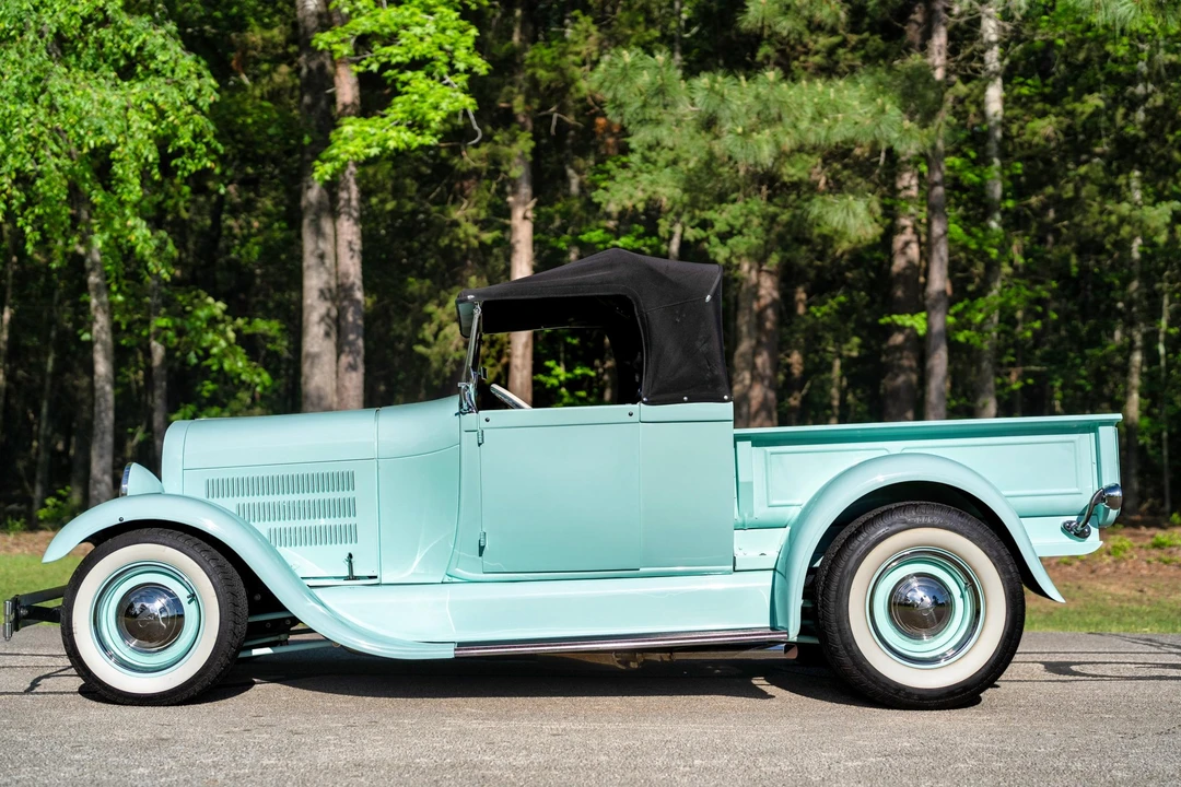 1928 Ford Model A Pickup & Model AA - Image 3 of 31