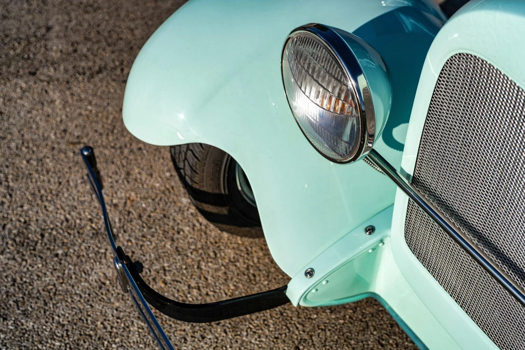 1928 Ford Model A Pickup & Model AA - Image 30 of 31