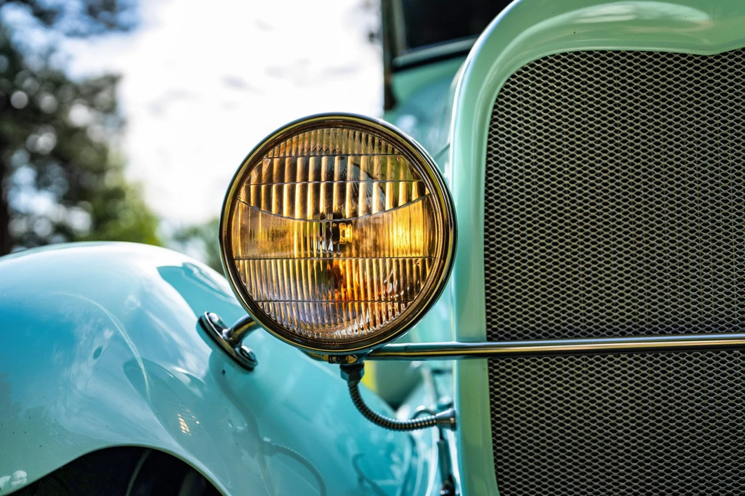 1928 Ford Model A Pickup & Model AA - Image 28 of 31