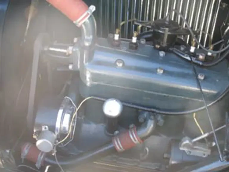 1928 Ford Model A Pickup & Model AA - Image 2 of 11